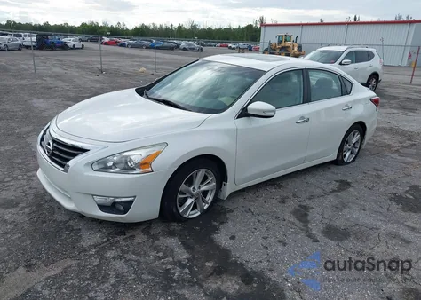 2015 Nissan Altima from USA, damaged, VIN 1N4AL3AT2FN379851